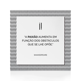 Quadro Decorativo "A paixão aumenta..."