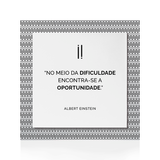 Quadro Decorativo "No meio da dificuldade..."